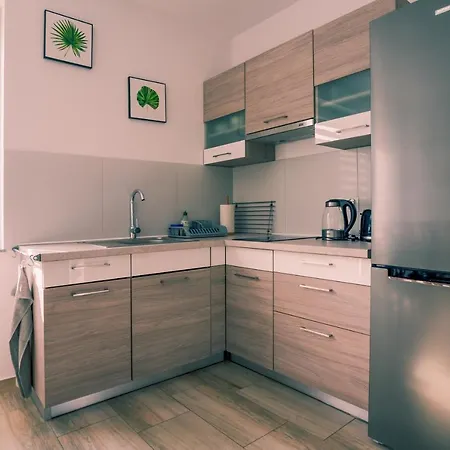 Holiday home Miedzy Cisza A Cisza - Caloroczne *