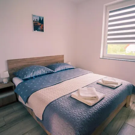 Miedzy Cisza A Cisza - Caloroczne Polanica-Zdrój