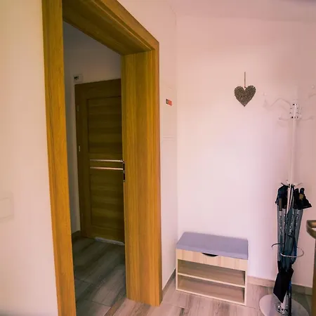 Σπίτι διακοπών Miedzy Cisza A Cisza - Caloroczne *