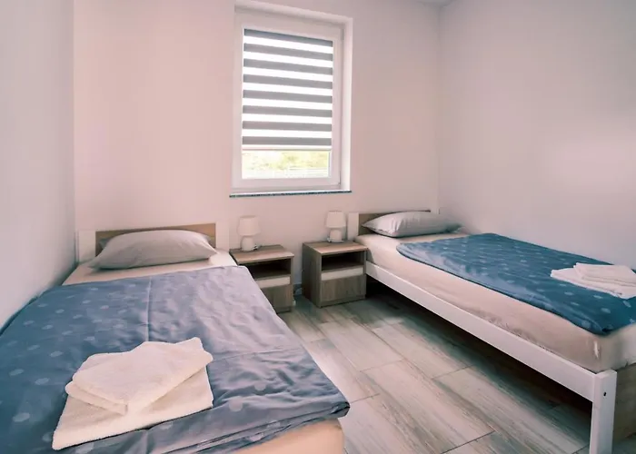 Miedzy Cisza A Cisza - Caloroczne Polanica-Zdrój